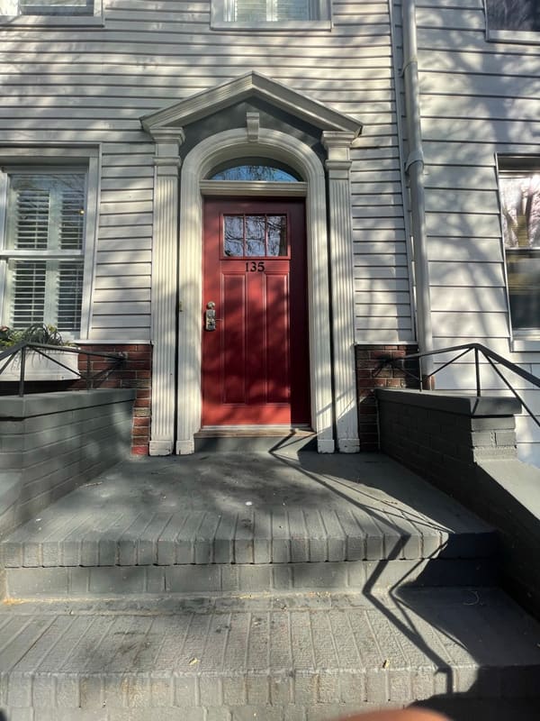 Door in Brooklyn — photograph 22 of 32