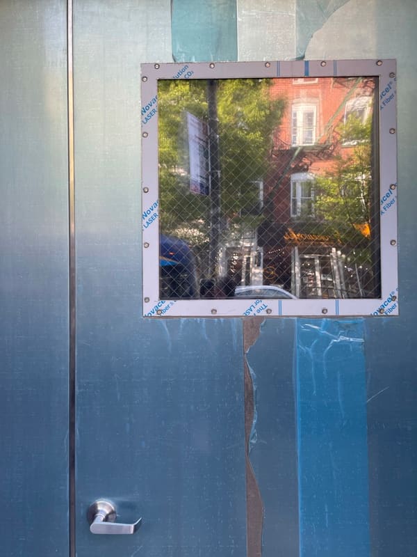 Door in Brooklyn — photograph 24 of 32